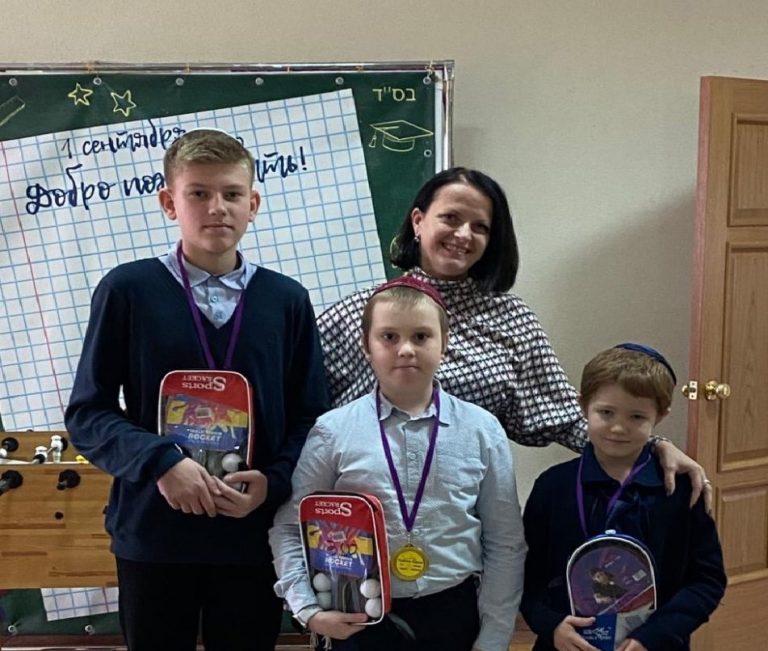 Соревнования по настольному теннису